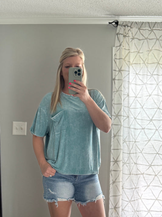 The slouchy pocket top